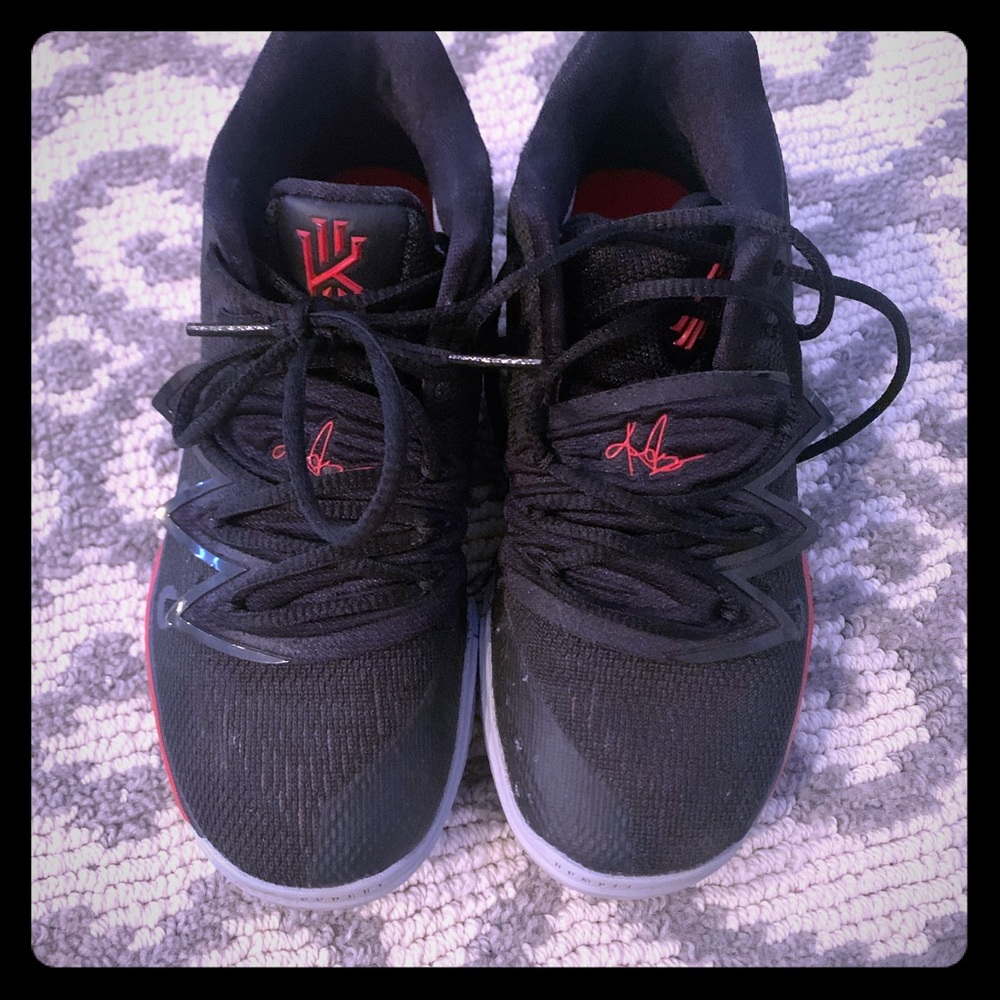 Kids sneakers